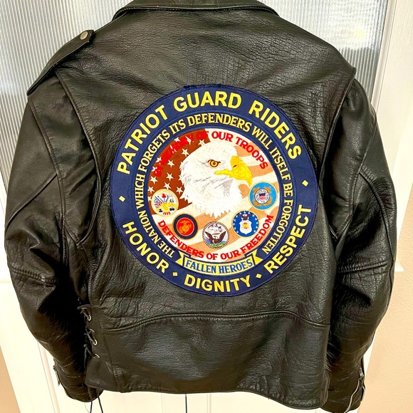 Interstate Leather motorcycle jacket - Picture 3 of 13